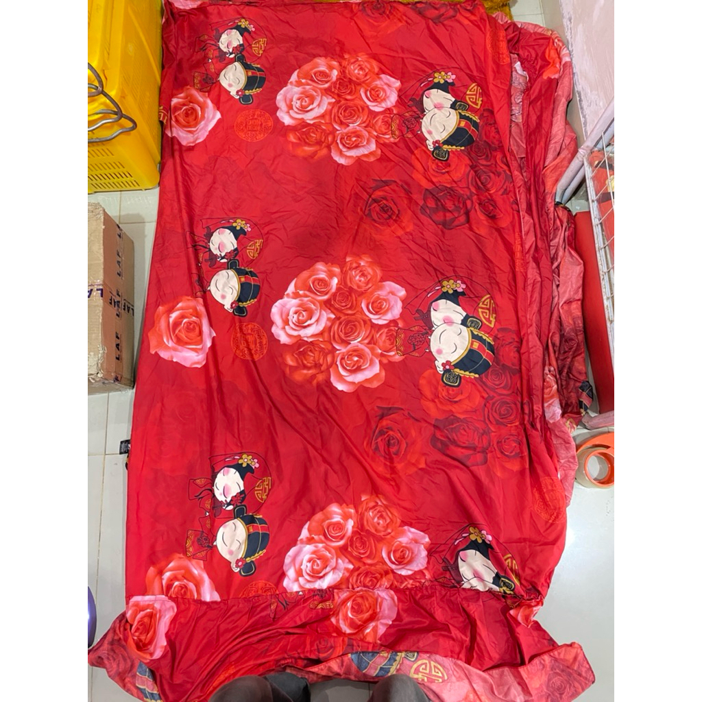 PL Sprei Merah Motif Chinese Ukuran Queen 150x200cm