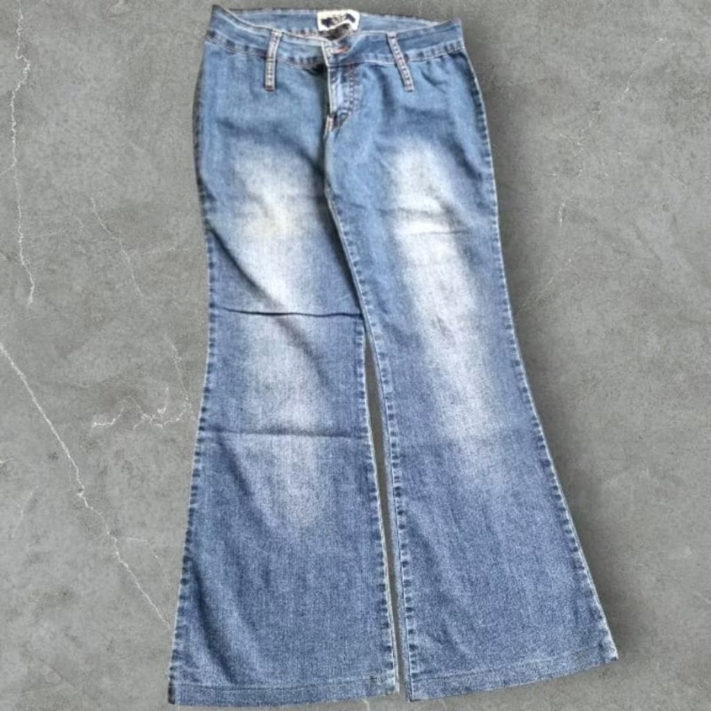 Celana Jeans Wanita Model Cutbray by X-TM