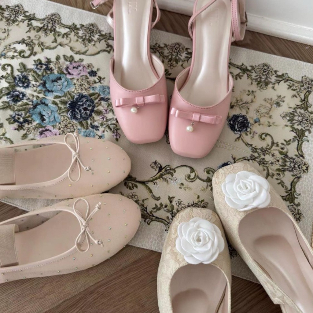 preloved sandal cewe ( baim, dll )