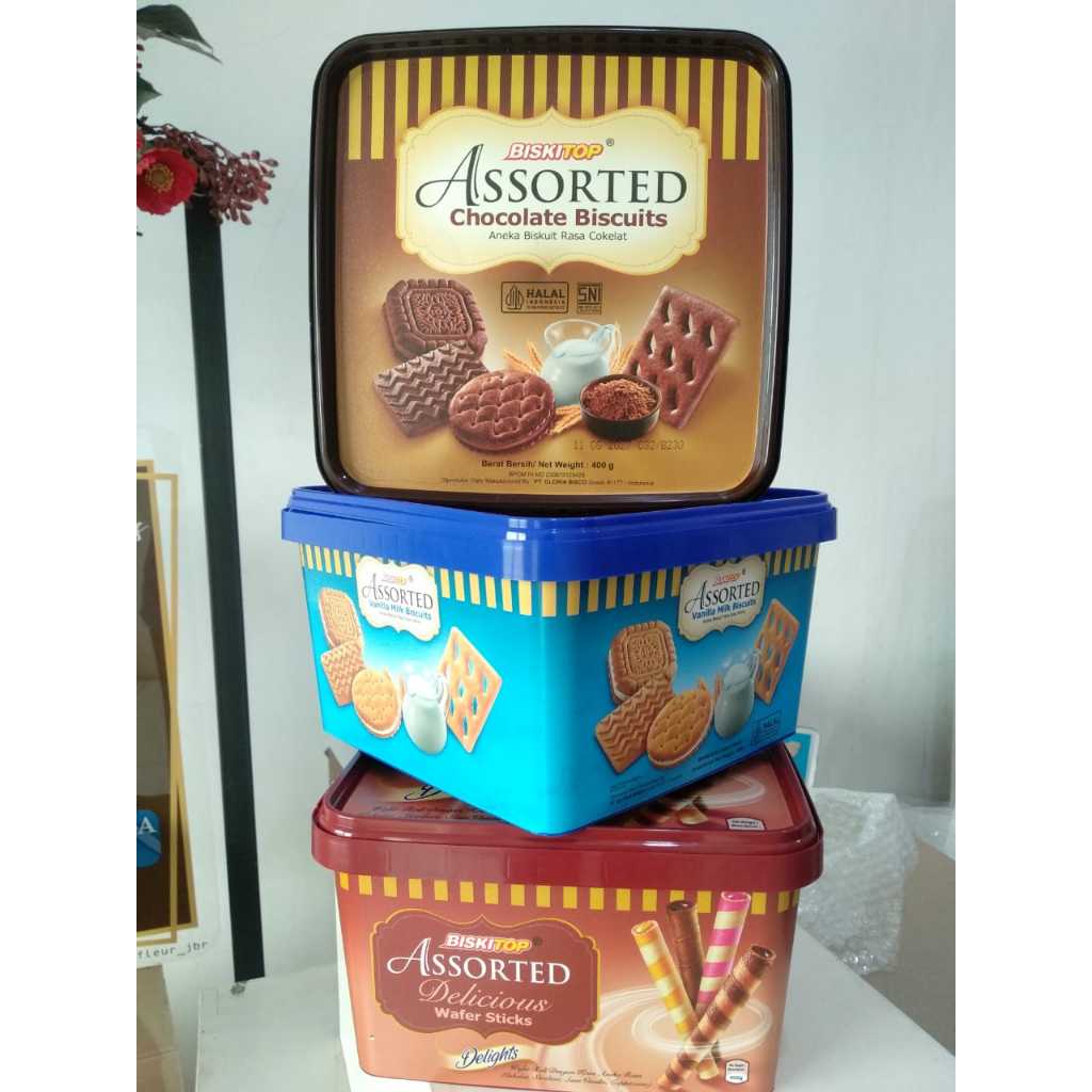 BISKITOP ASSORTED 400GR EMBER