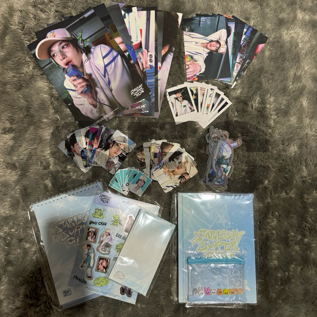 Sharing Stray Kids 2026 season's greetings starlight supper club pob fans shop poster calendar diary