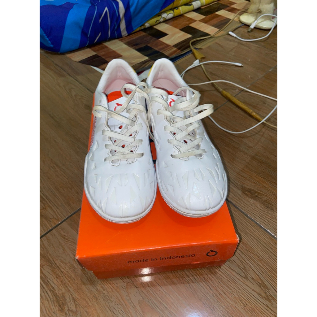 ORTUSEIGHT CATALYST LIBERTE V4 white size 35