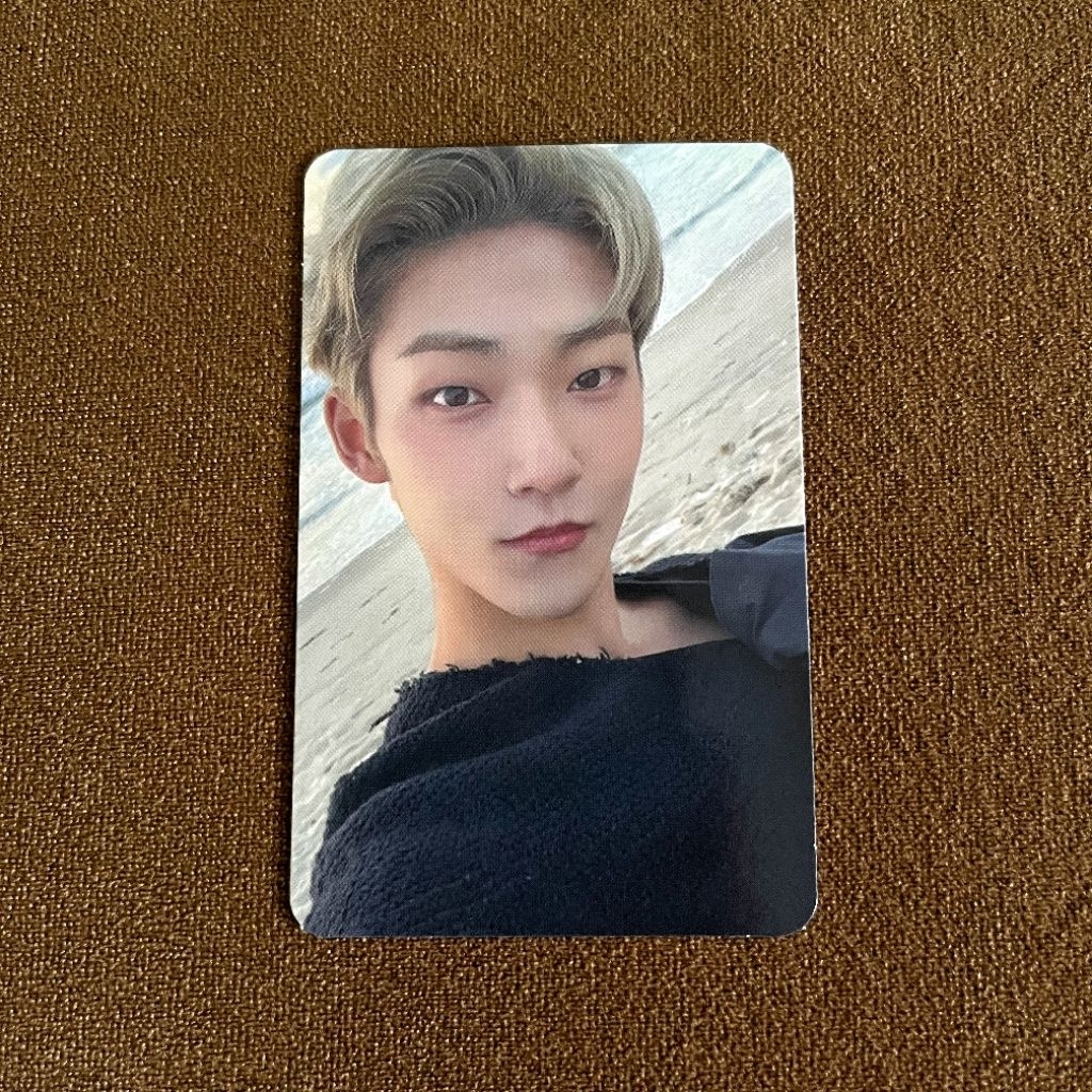 Official Photocard [The Boyz QR Platform Be Aware : Whisper (Kevin)]