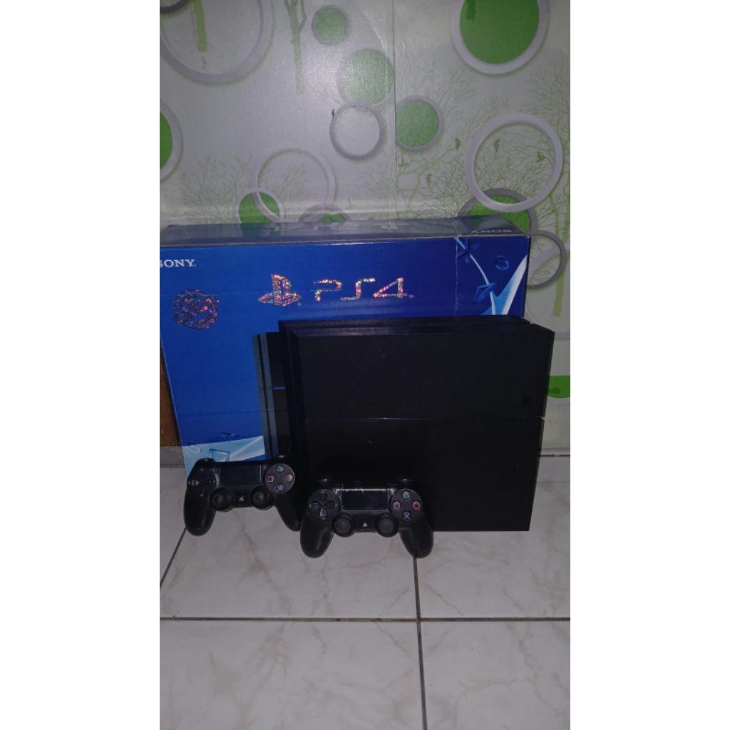 ps4 fat seri 12 hen 12