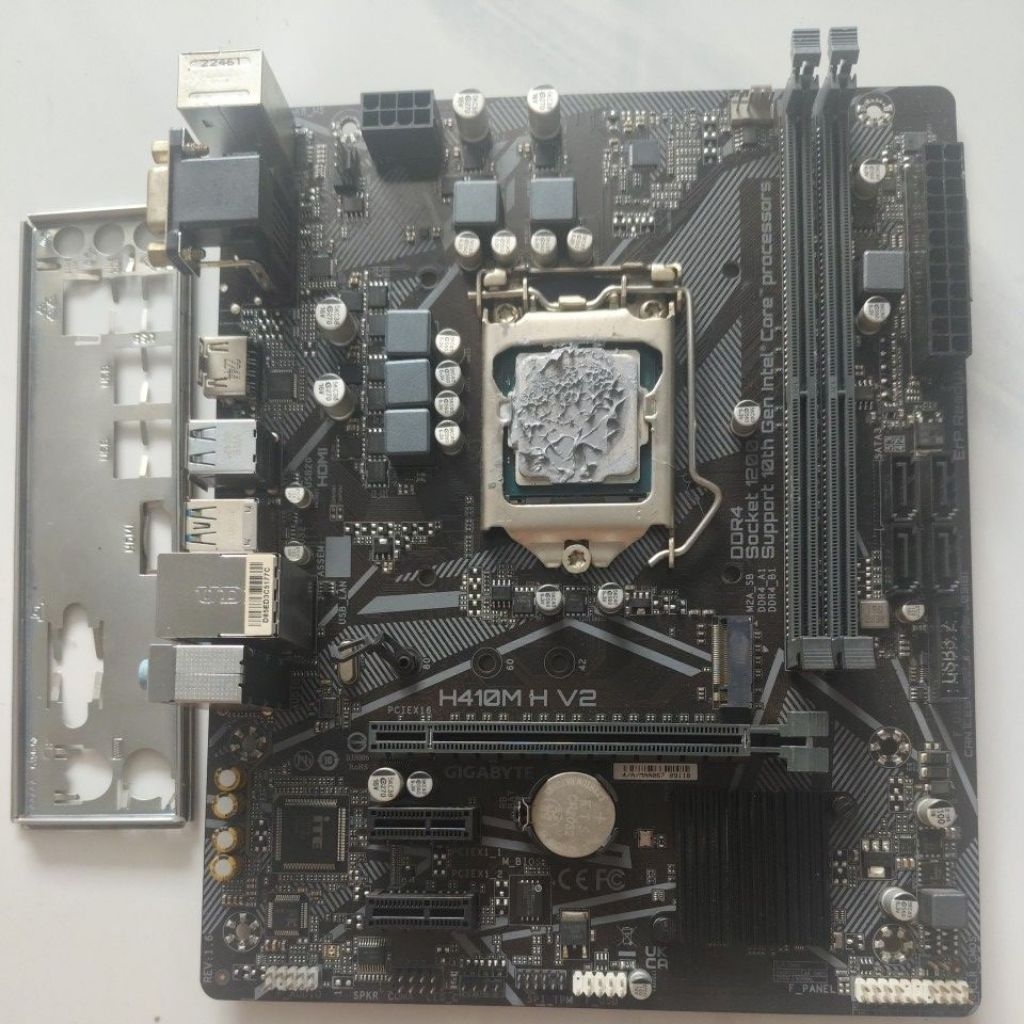 PAKET MOBO GIGABYTE H410M + I3 10105 LGA 1200