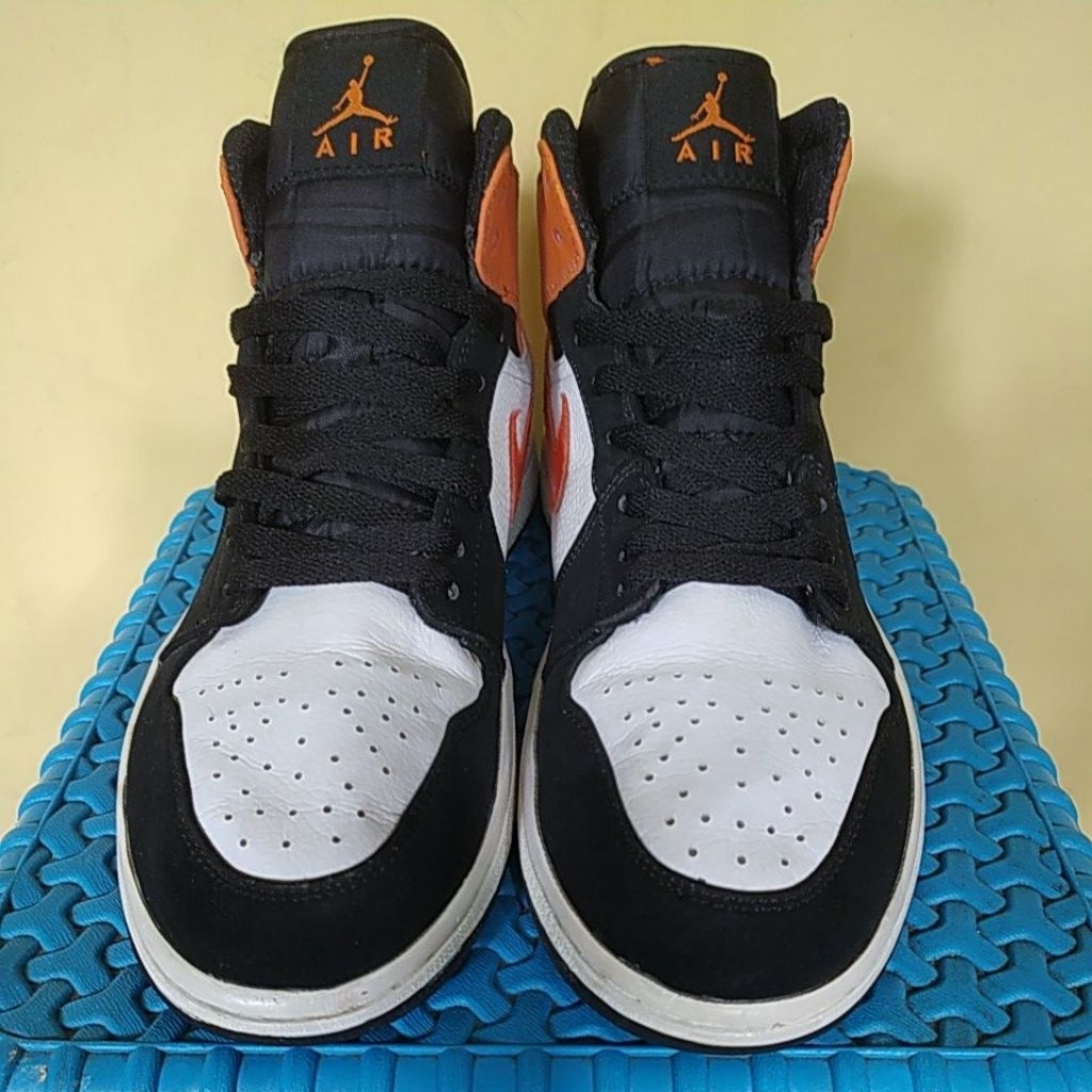 Sepatu Second Nike AJ size 40,5 Insole 25,5 cm