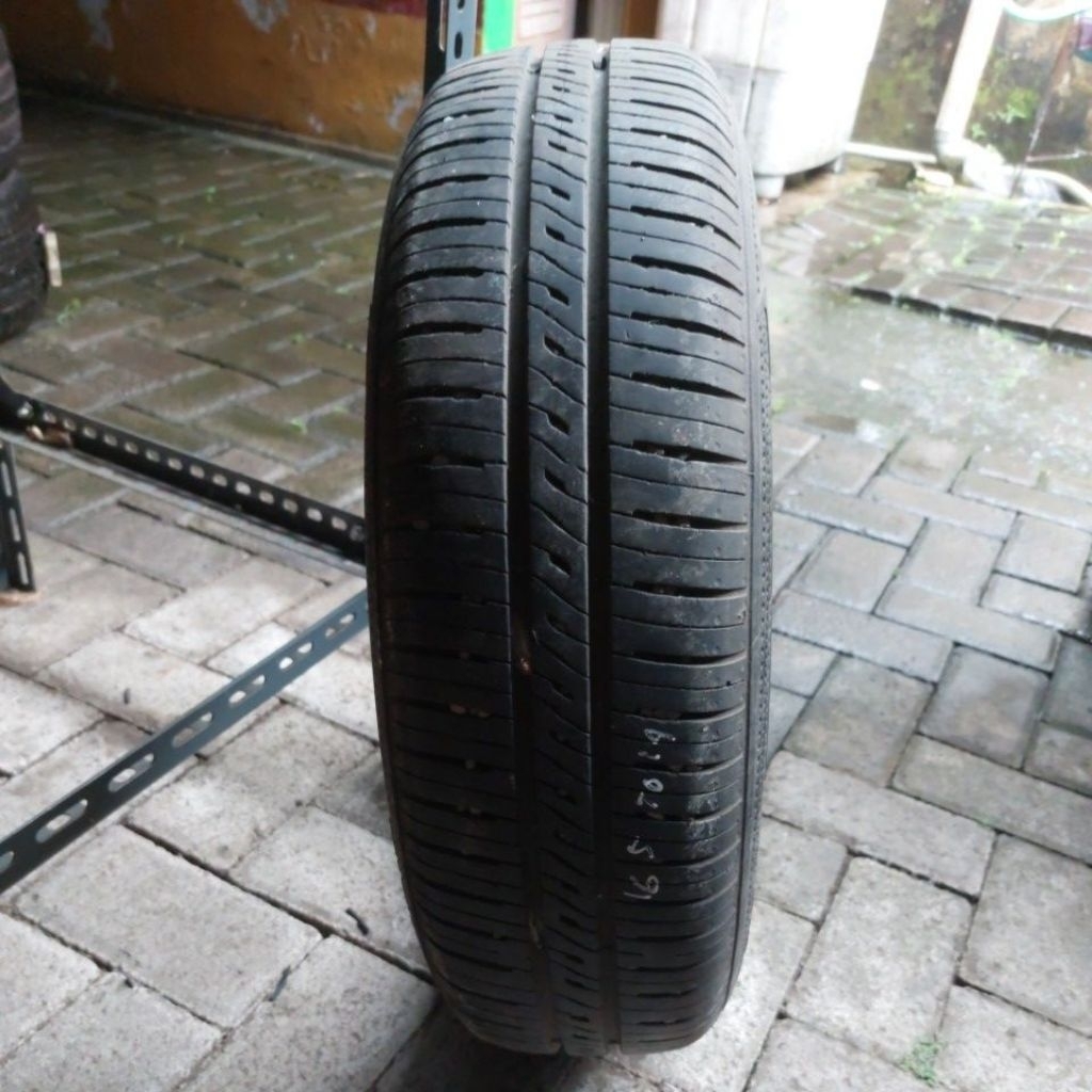 Ban Second 165/70 R14 81T Achilles Copotan