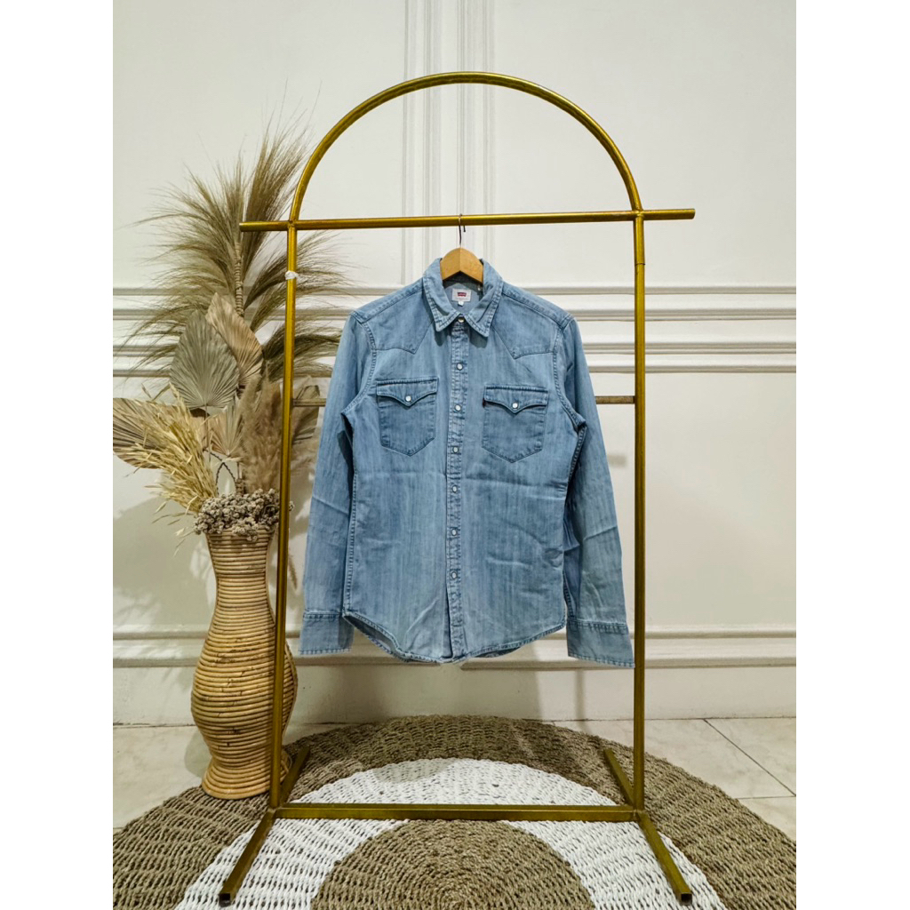 KEMEJA DENIM LEVIS  KANCING BATU S