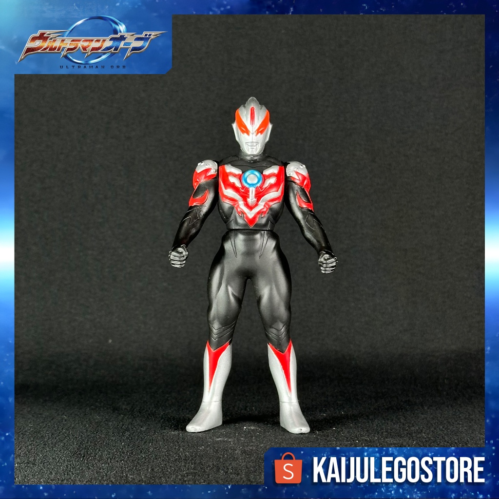 Ultra Hero Series Orb Ultraman Orb (Thunder Breaster) 04 Bandai 2016 Ultraman Orb (2016)