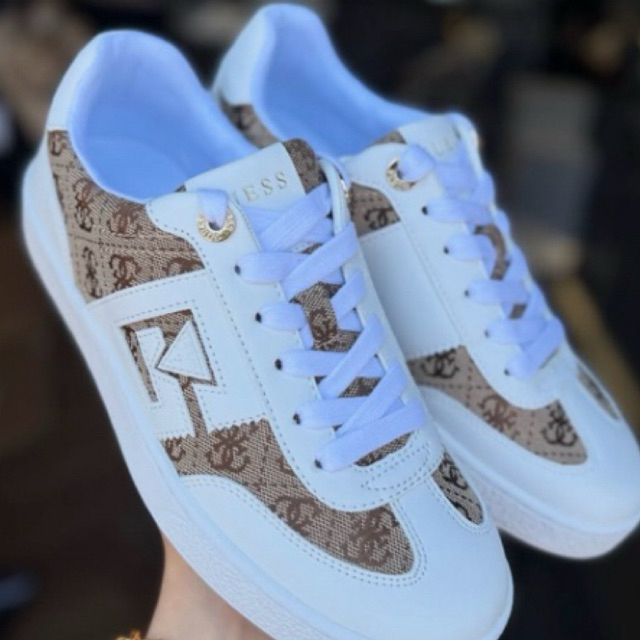 sepatu guess