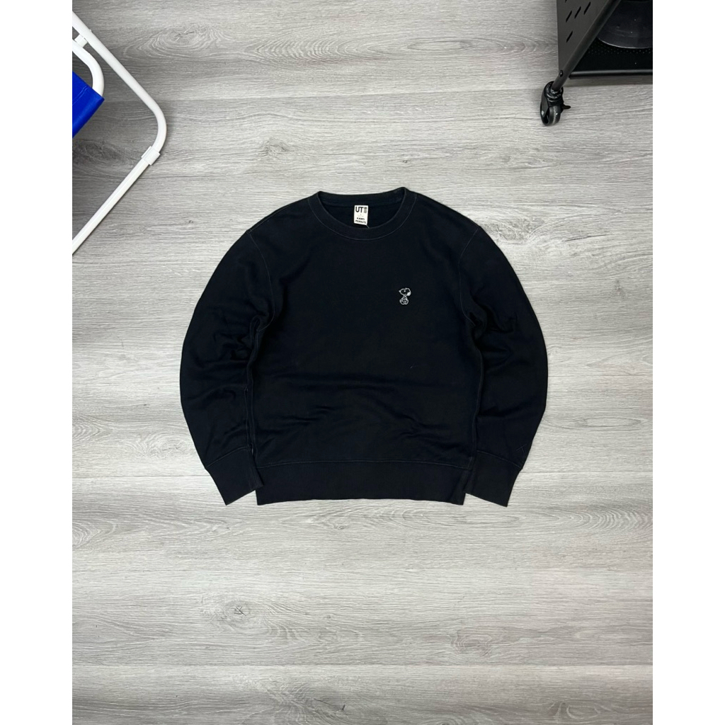 Uniqlo UT x Peanuts Kaws Sweatshirt