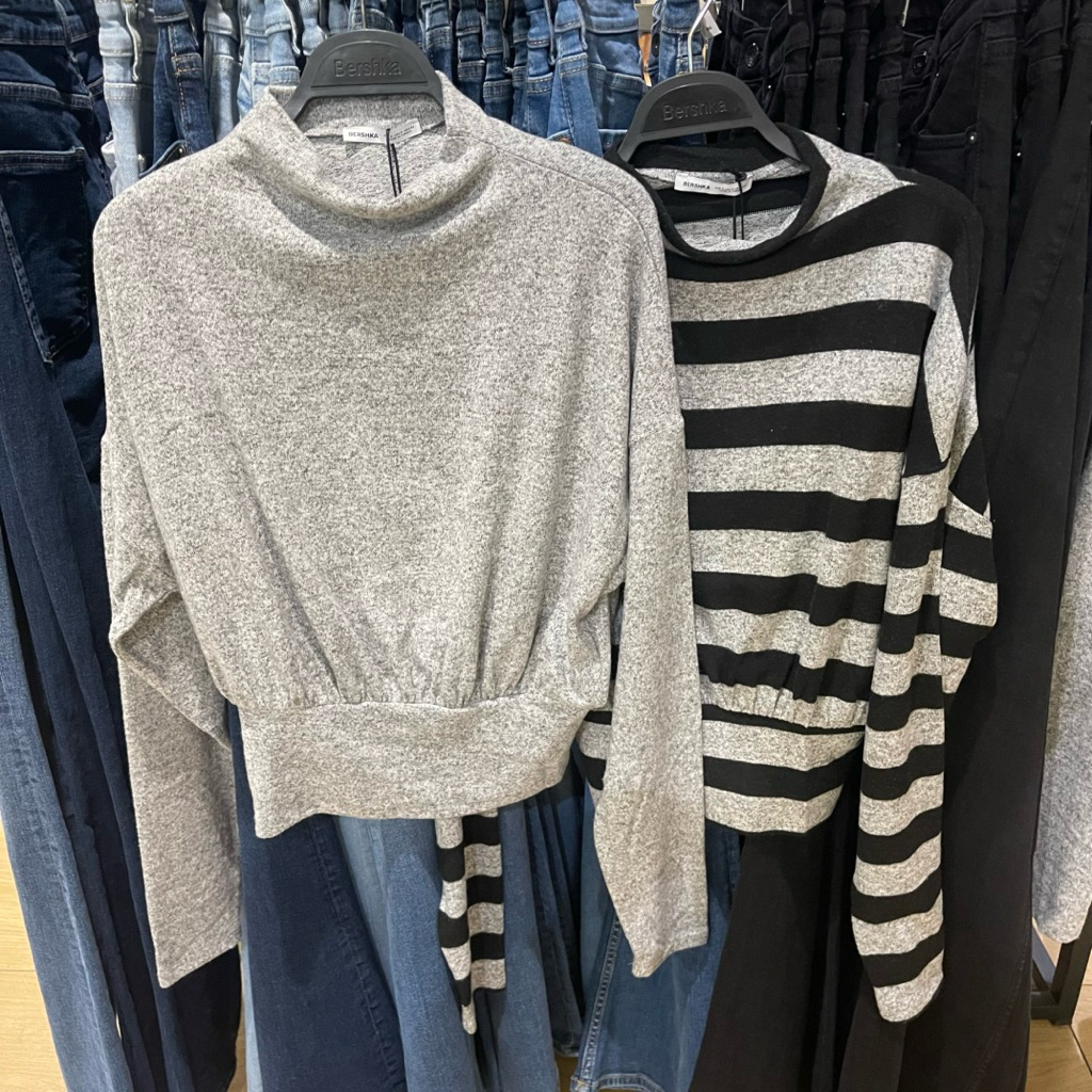 Sweater BERSHKA Women Jastip (jasa titip)