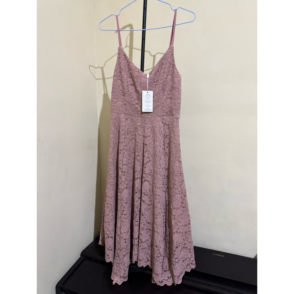 BALI INSTANT NEW TAG DRESS PINK DUSTY UNGU PURPLE PASTEL BROKAT BRUKAT CANTIK GAUN CAKEP LUCU UNIK M