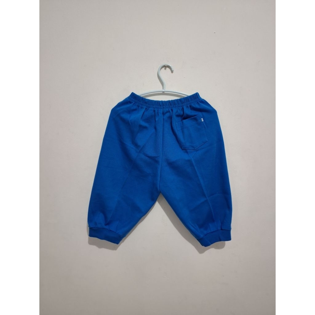 Celana Olahraga anak perempuan bpk penabur size 10
