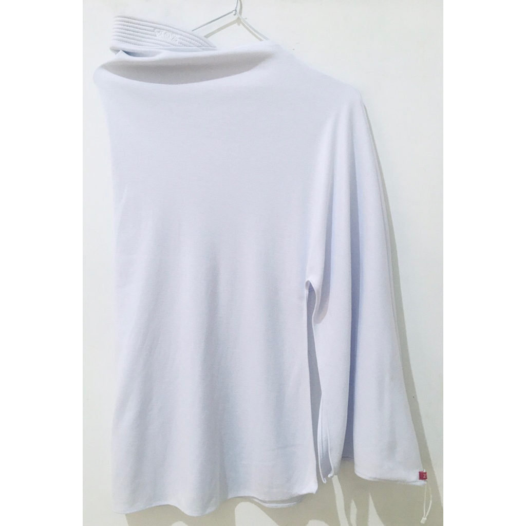 Hijab Bergo Midi ZOYA Putih Preloved