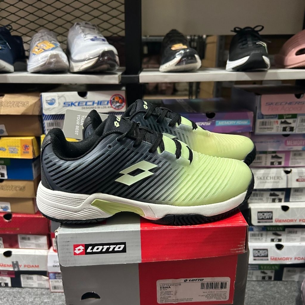 SEPATU TENIS PRIA LOTTO ESINA BLACK