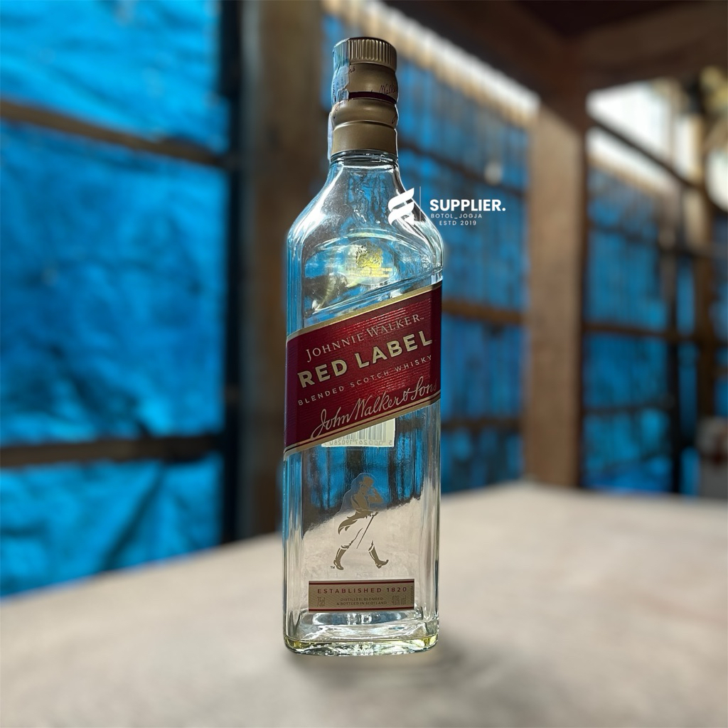 Botol kosong botol bekas Red Label , pajangan unik, hiasan minibar, hiasan kamar termurah