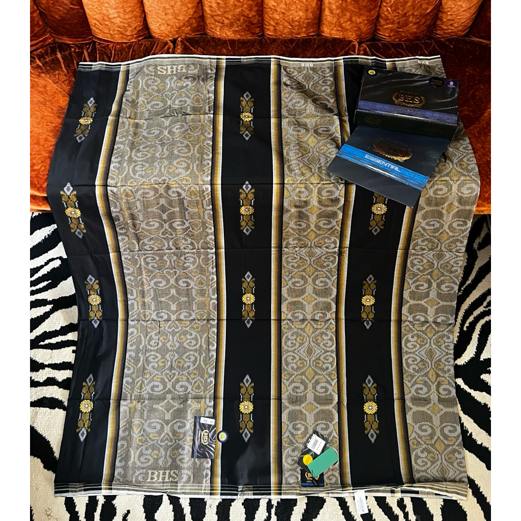 Sarung BHS Neoteric Essential Original terbaru murah