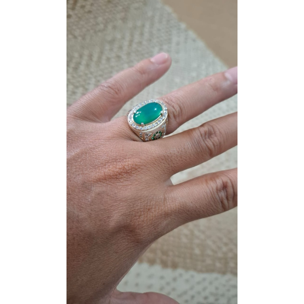 batu bacan majiko