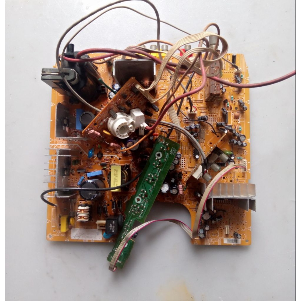 mesin tv Polytron u slim tabung 21inch,komponen lengkap,,cabutan blum uji test/gambling