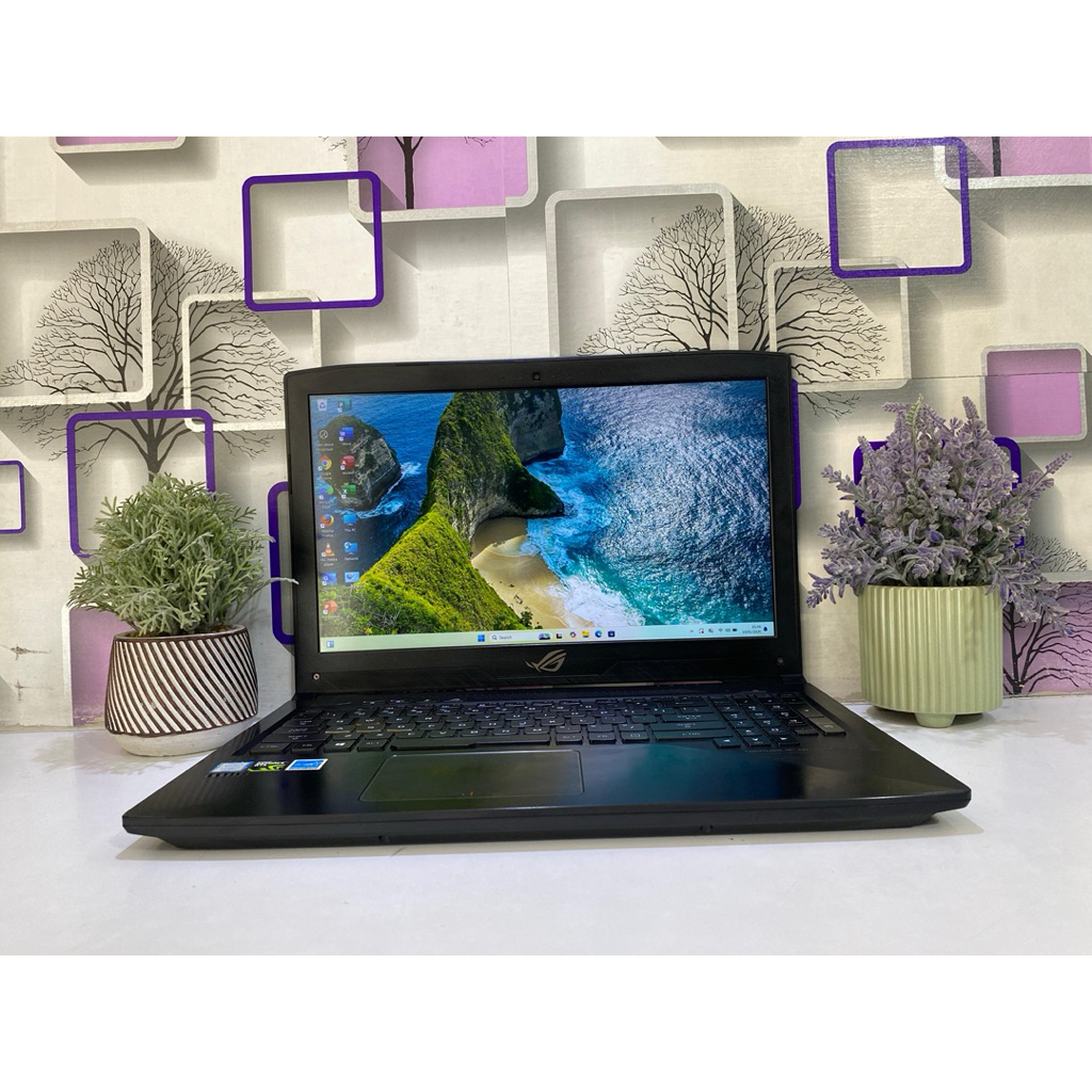 ASUS GAMING ROG STRIX GL503VD Intel(R) Core(TM) i7-7700H