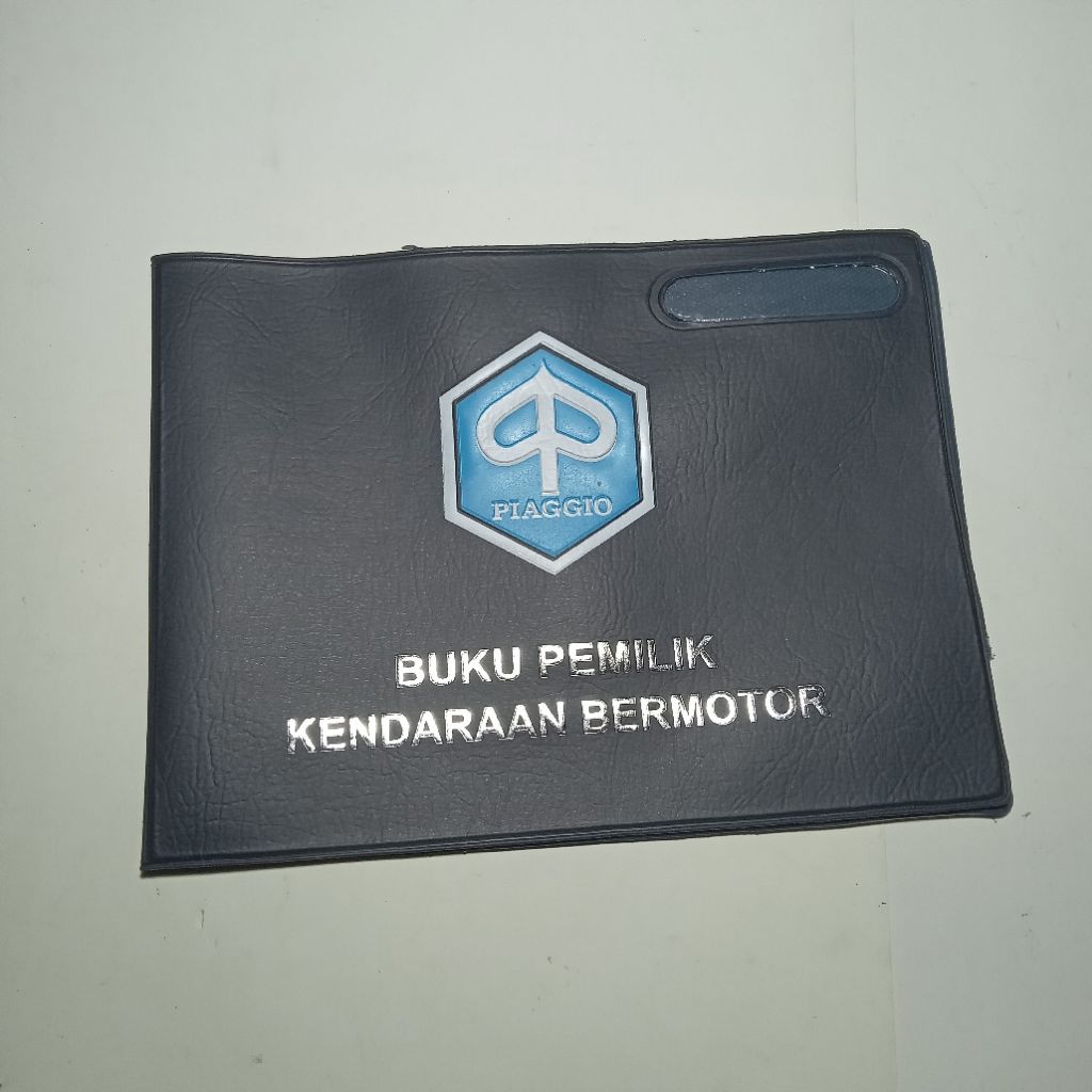 Cover sampul BPKB vespa