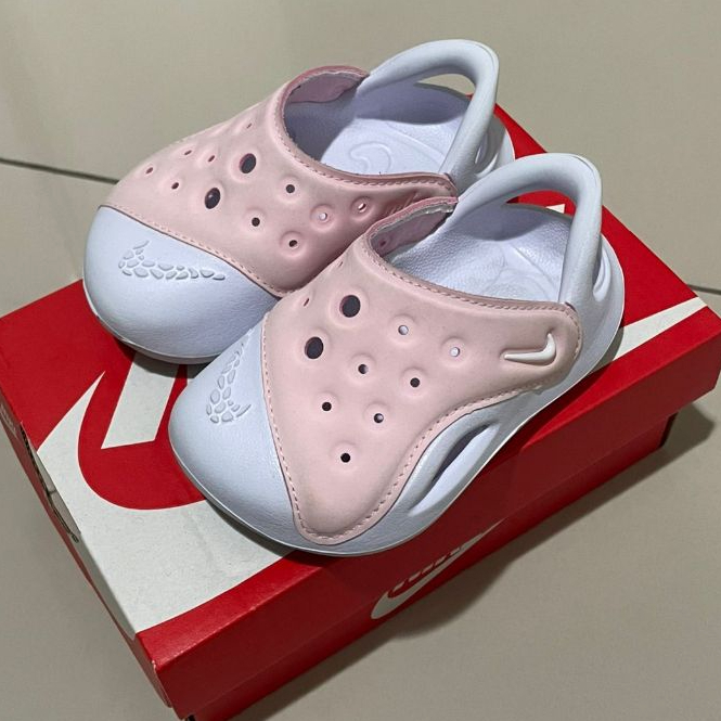 Nike Toddler Aquaswoosh Ukuran 4C / 10 cm Preloved Like New PINK Sandal Anak Bayi Perempuan
