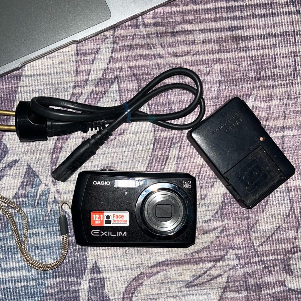 Digital Camera Casio Exilim Z16
