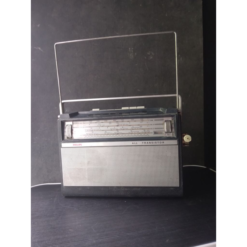 Vintage Radio jadul PHILIPS - Antik kuno