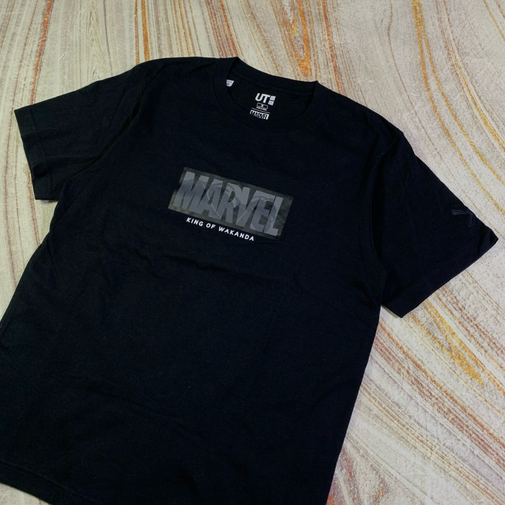 Tshirt Uniqlo x Marvel