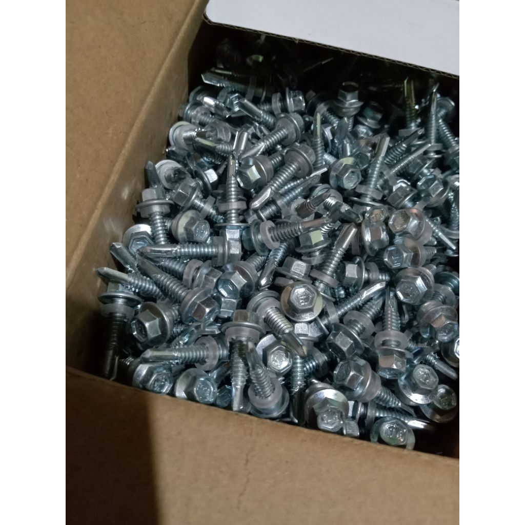 baut rofing baja ringan 1dus(600 biji) 3cm