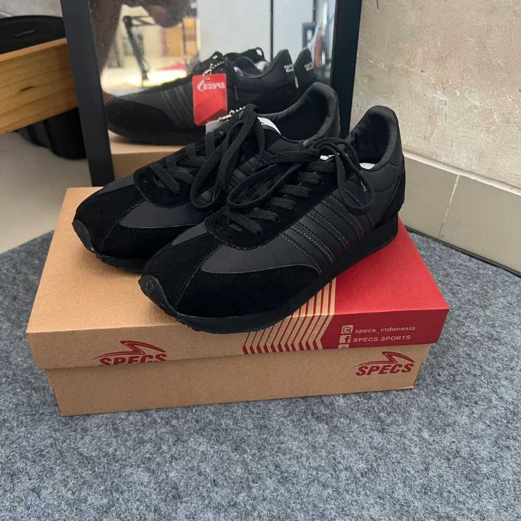[BISA COD]Sepatu Sekolah SPECS 104 All Black 100% Pria/Wanita Ready Size 35-44