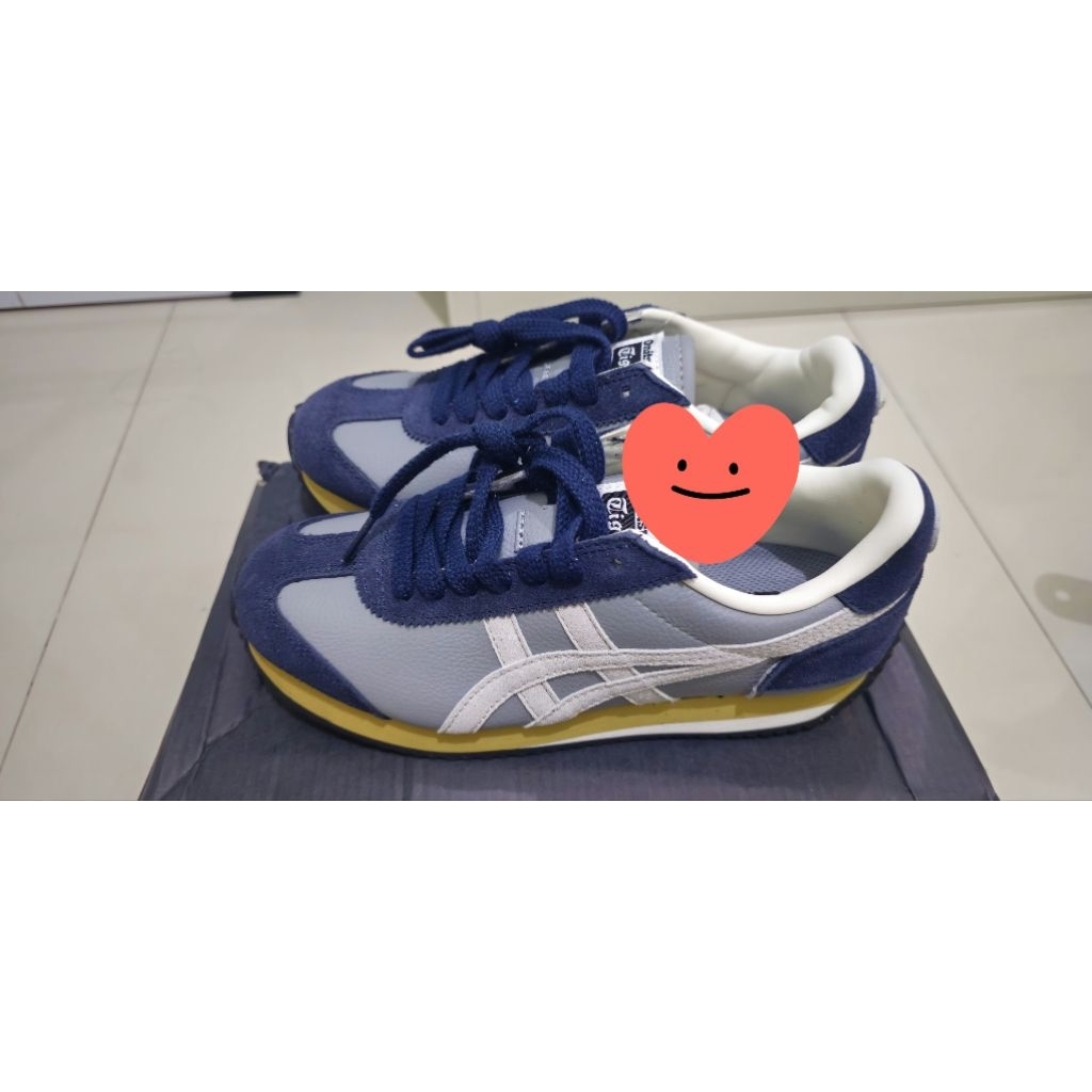 ON**ITSU**KA TIGER Size 37