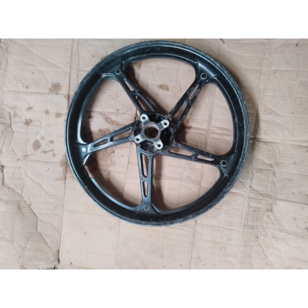 pelek velg depan motor Yamaha Vega ZR Jupiter Burhan original copotan