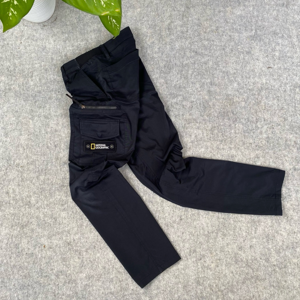 long pants cargo hitam national geographic super cakep