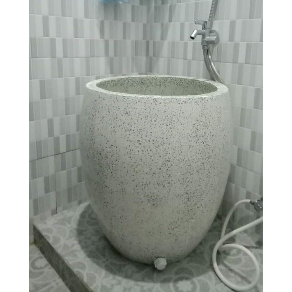 Minimalis Bak Mandi Teraso Type Telur Graha Teraso
