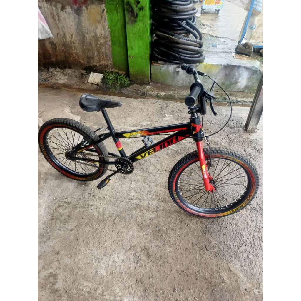 Sepeda BMX anak second