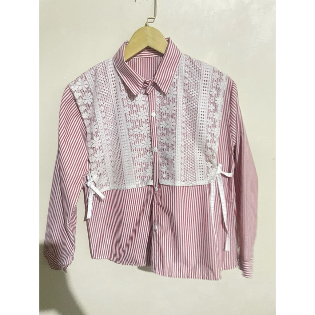 Blus Wanita Strip Pink Kombinasi Brokat | Kemeja Wanita Lengan Panjang | Atasan Feminin