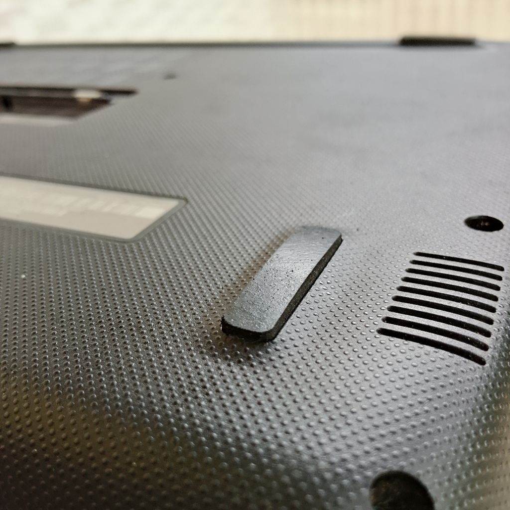 DIY UNIVERSAL Karet Kaki Laptop Acer A514 51 | Rubber Feet Anti Slip | Dudukan Bawah | Harga Satuan