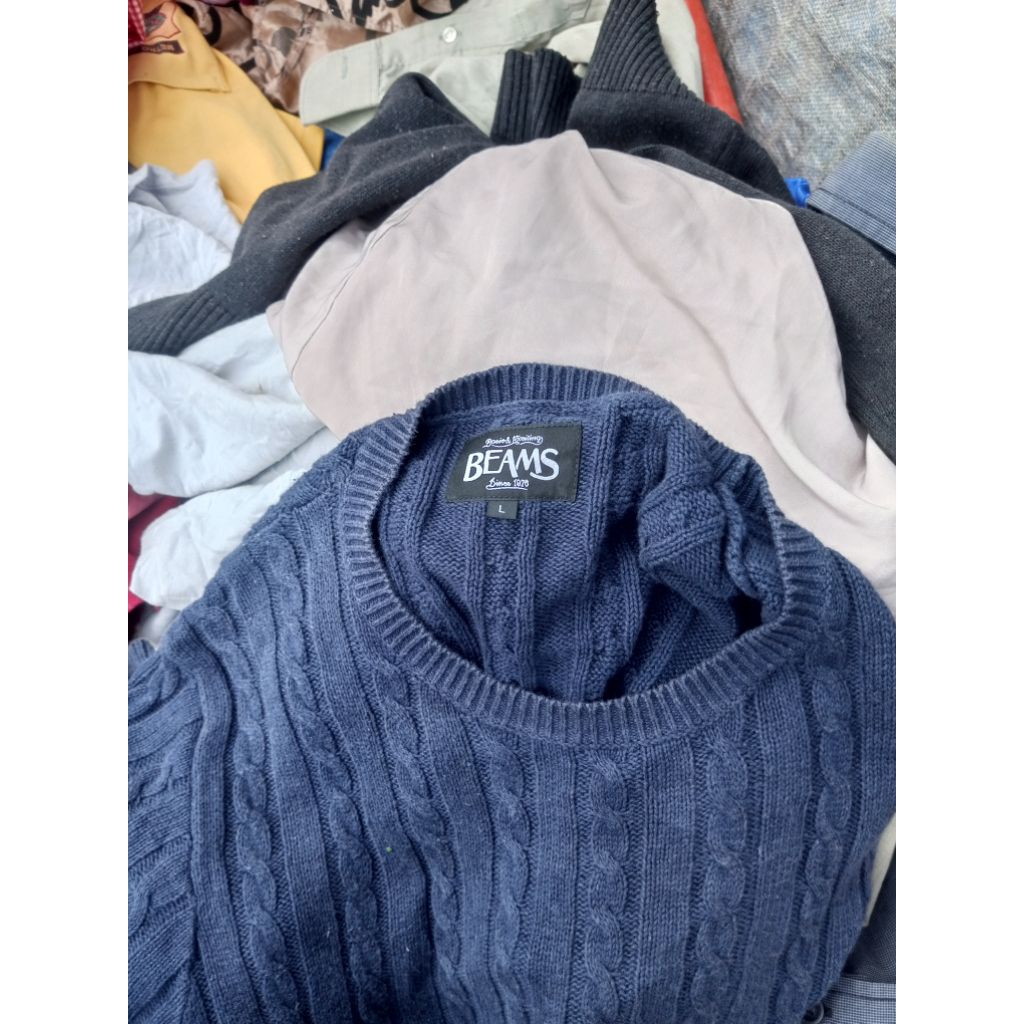 Kaos rajut BEAMS