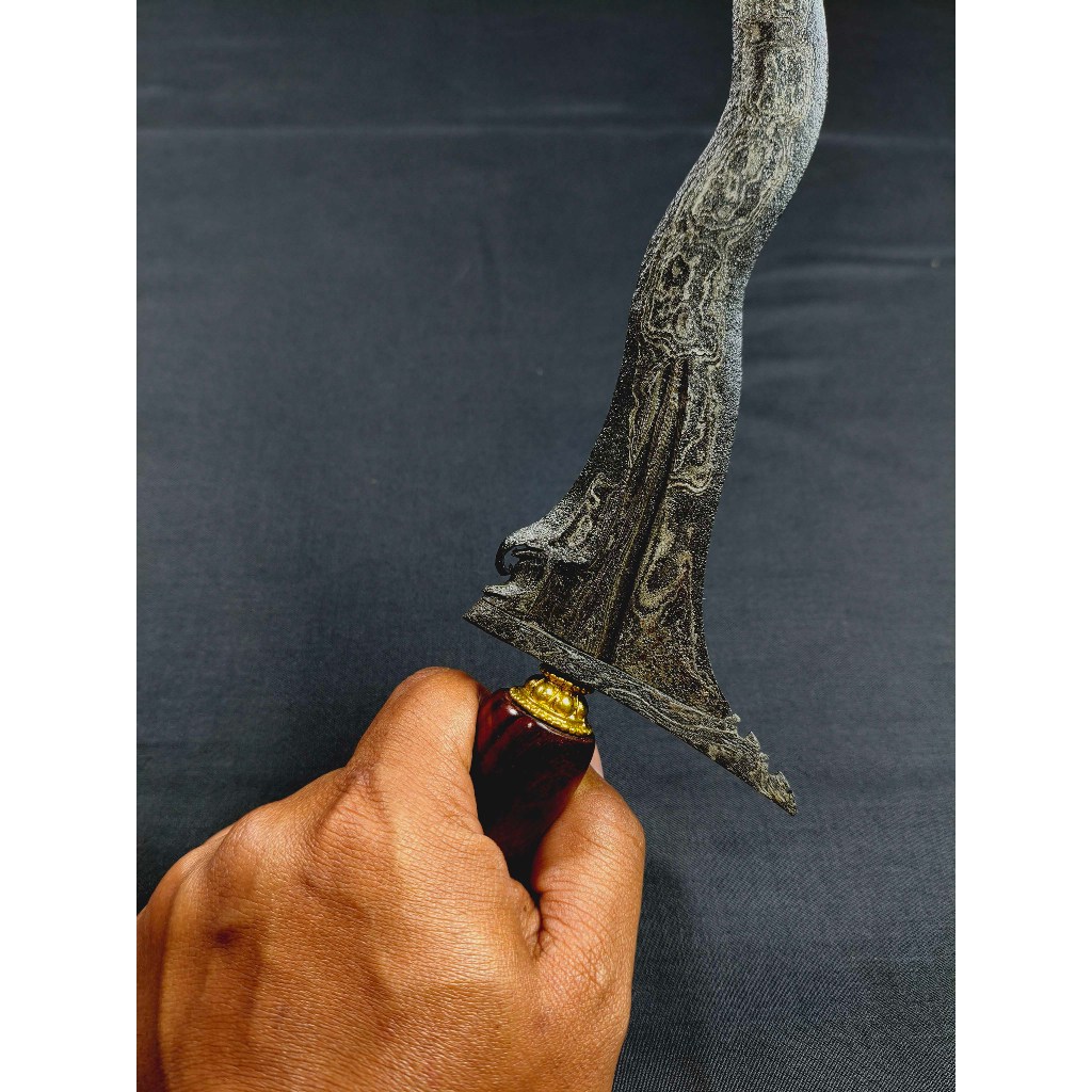 Keris Luk 13 Sengkelat Pamor Bendo Segodo