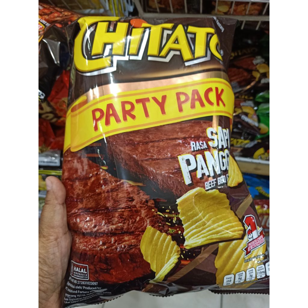 Chitato lite party pack kentang rasa sapi panggang 168g