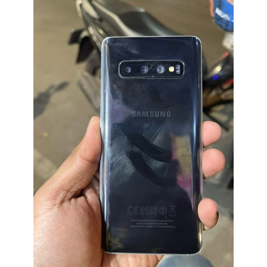 Samsung S10 ram 8/128Gb second