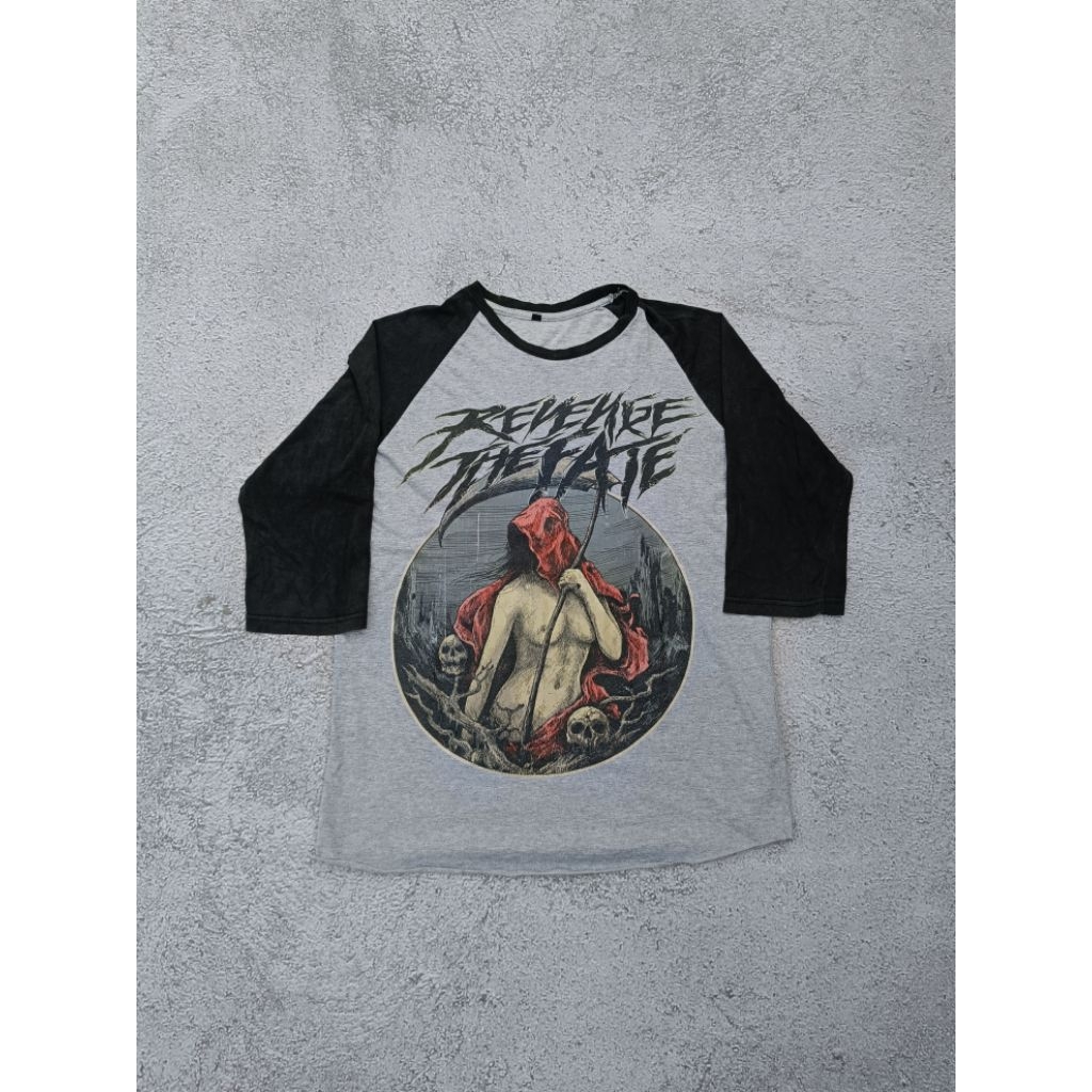 Tshirt raglan revenge the fate old reales under licensed beholder "NAKED GRIM"