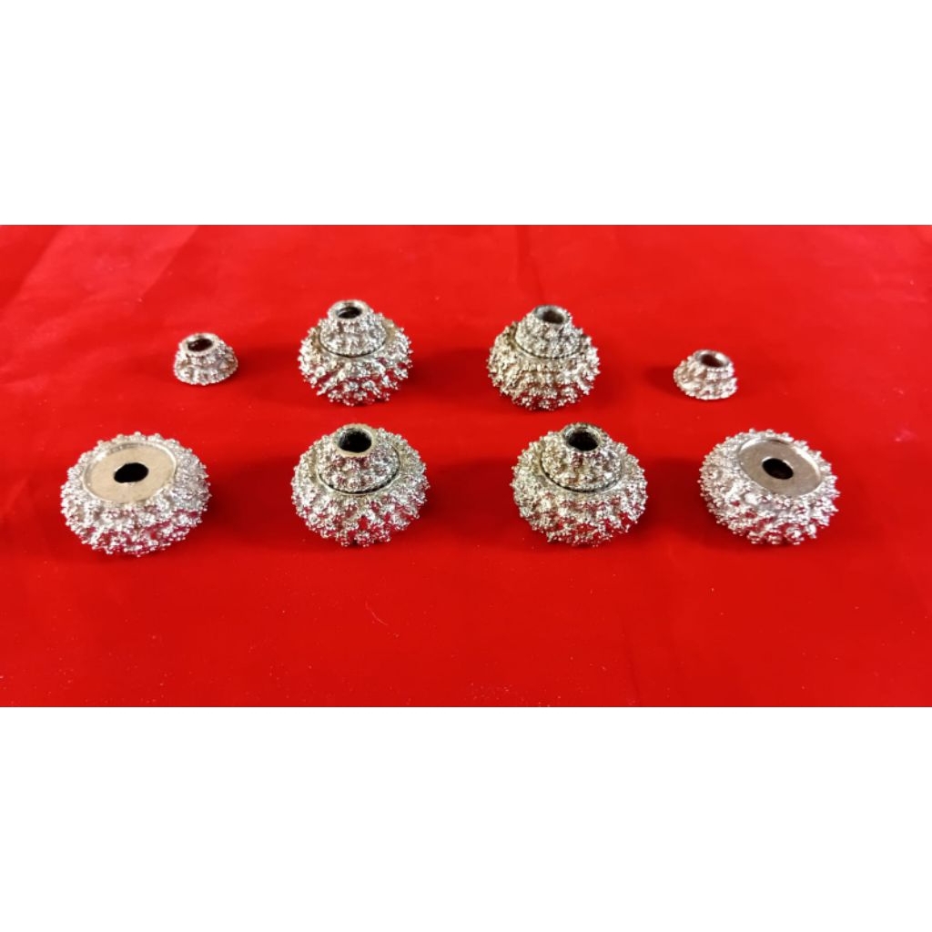 Selut Mrutu Sewu warna Silver