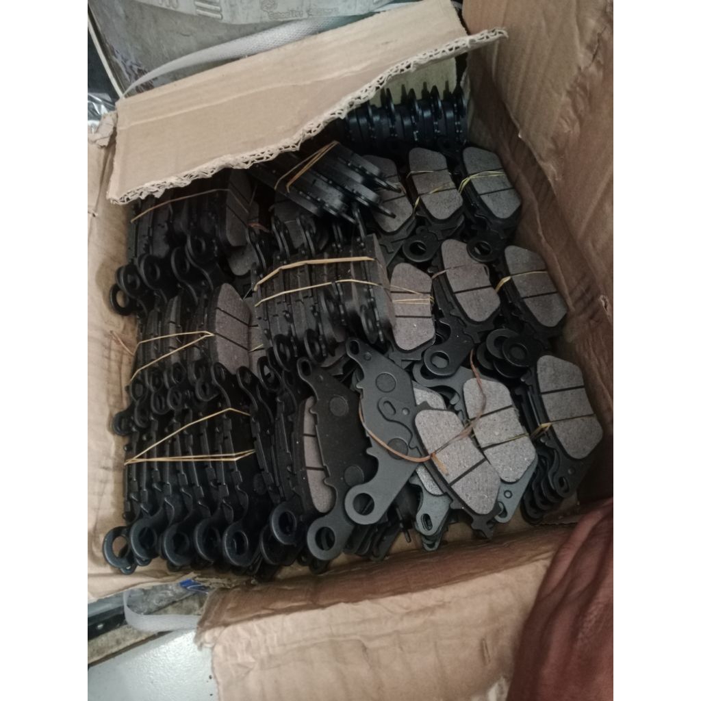 kampas rem belakang yamaha nmax ori tanpa kemasan nos kampas rem belakang nmax tanpa kemasan garansi