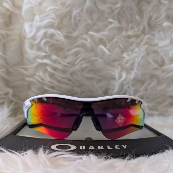 Kacamata Original Oakley Radarlock Path A Polished White w/ Prizm Road 009206 27 Kacamata Lari Seped