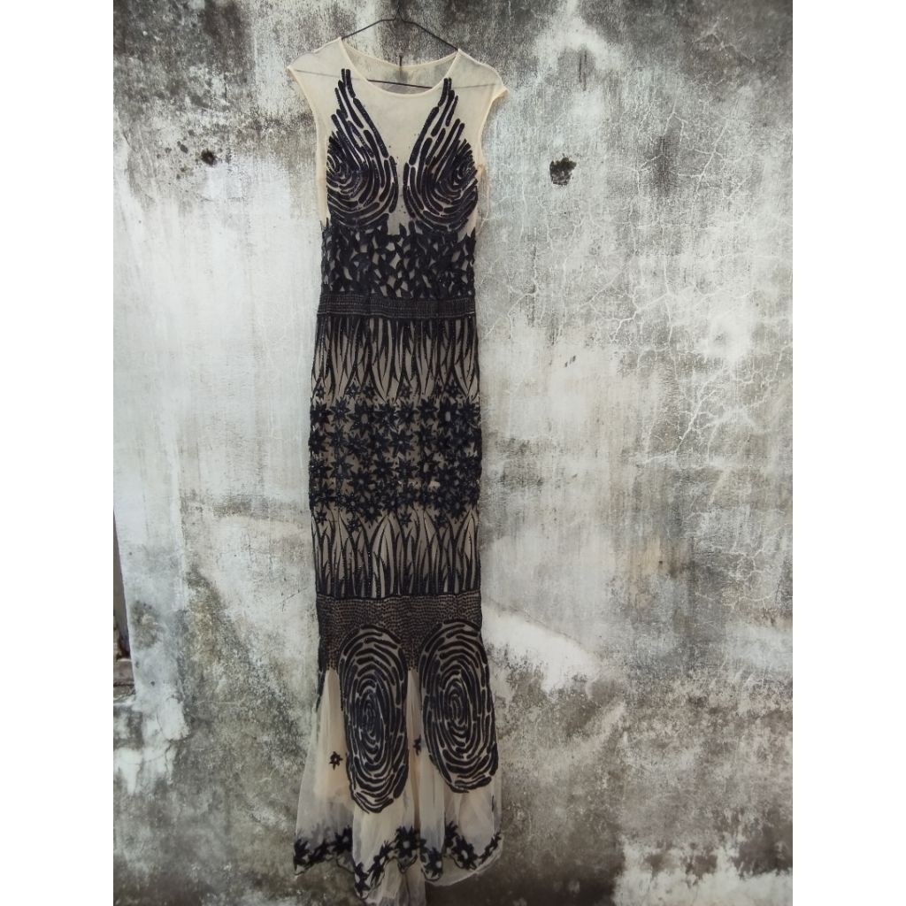 baju pesta panjang pl