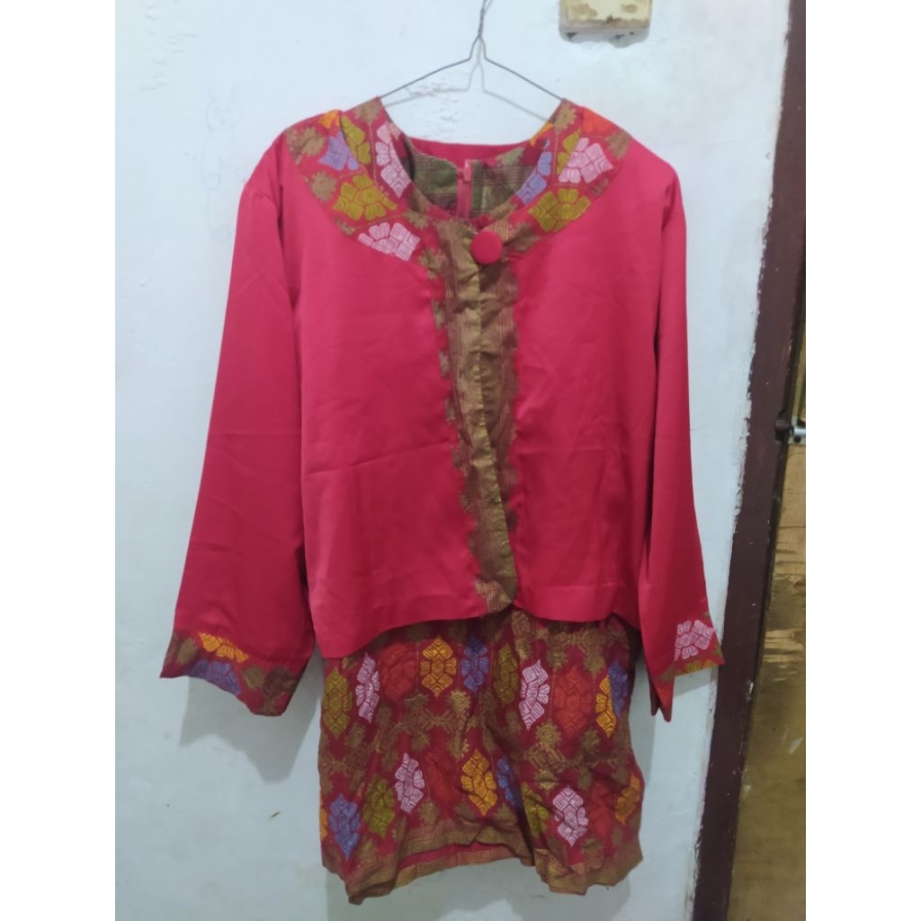 outer & inner batik