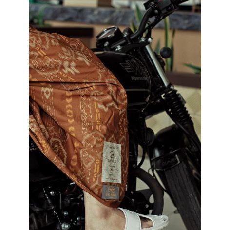 Sarung DURRU BERLIAN bahan 30s TR x 30s TR Sentuhan Sutra, Kenyamanan Maksimal di Setiap Sujud  Anti